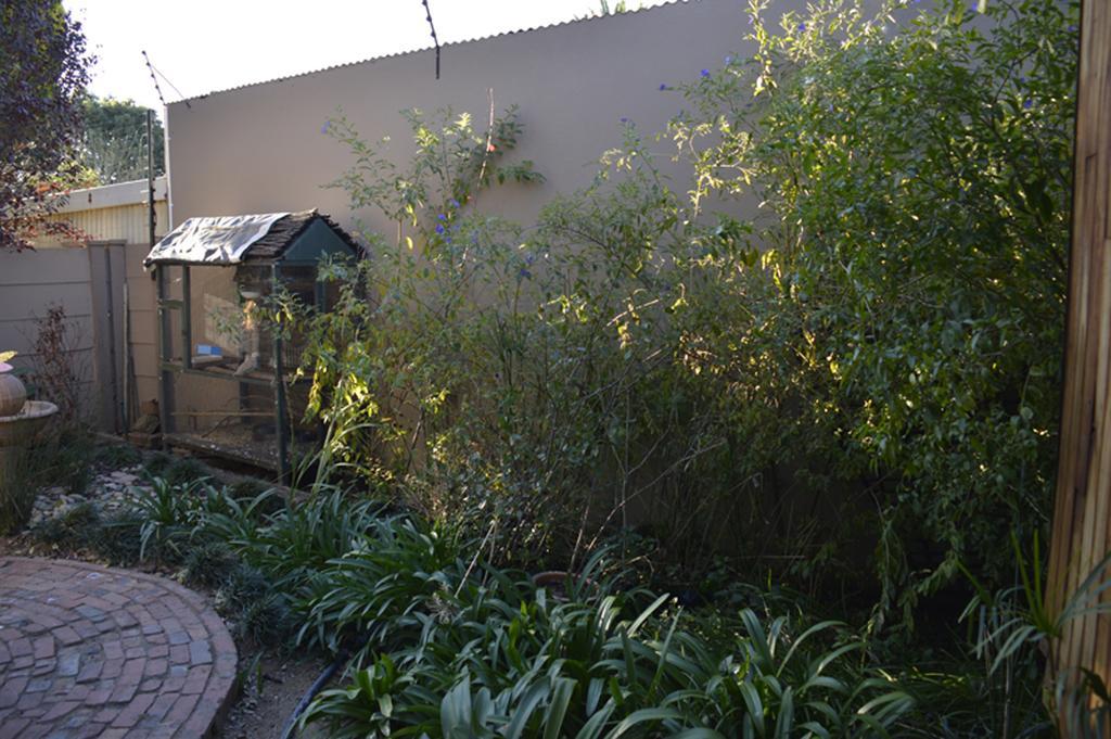 Two Bells Guest House Bloemfontein Eksteriør bilde