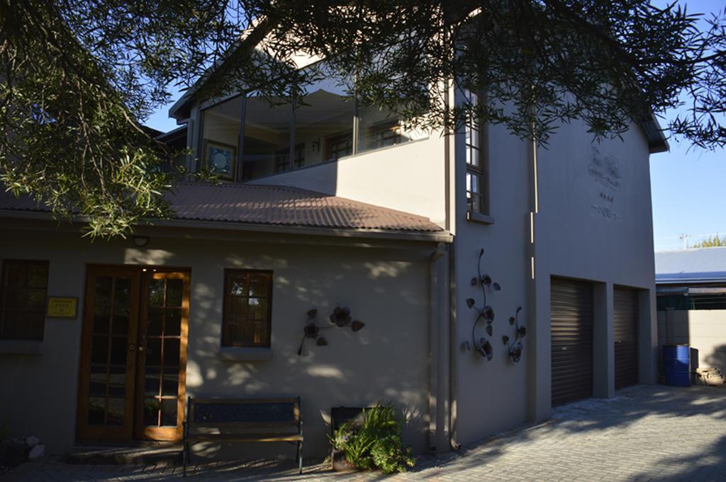 Two Bells Guest House Bloemfontein Eksteriør bilde